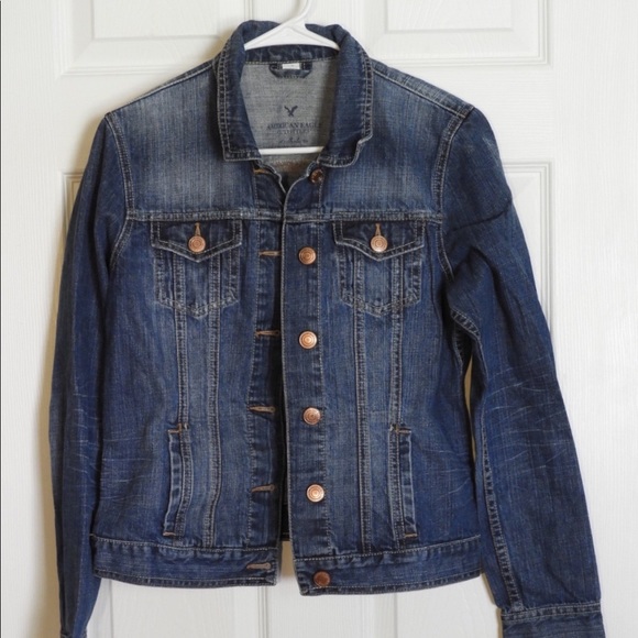 American Eagle Outfitters Jackets & Blazers - American Eagle jean jacket